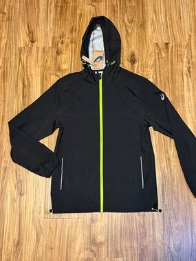 ASICS women Men’s small jacket Windbreaker run active black  Neon Green nwt